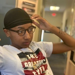 Meet your Posher, Cole